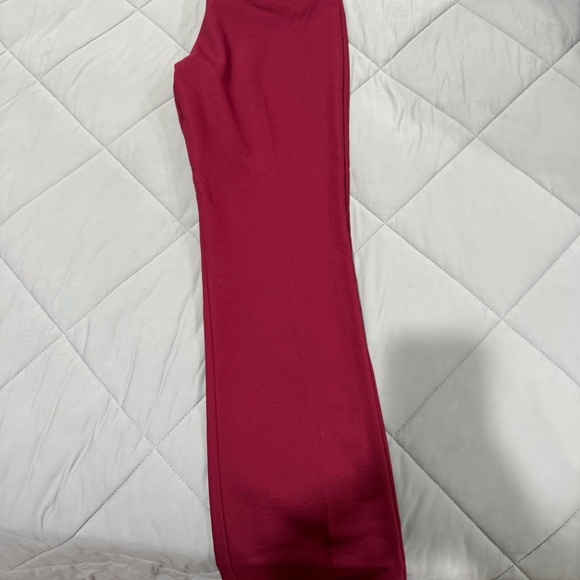 Express burgundy slim fit trousers #Express #BurgundyPants - Picture 4 of 6